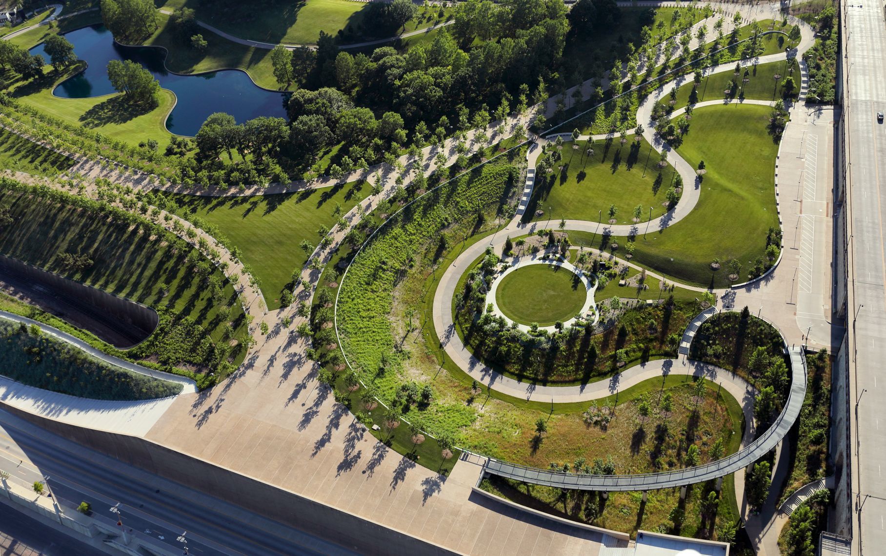 St. Louis Arch and redesigned entrance